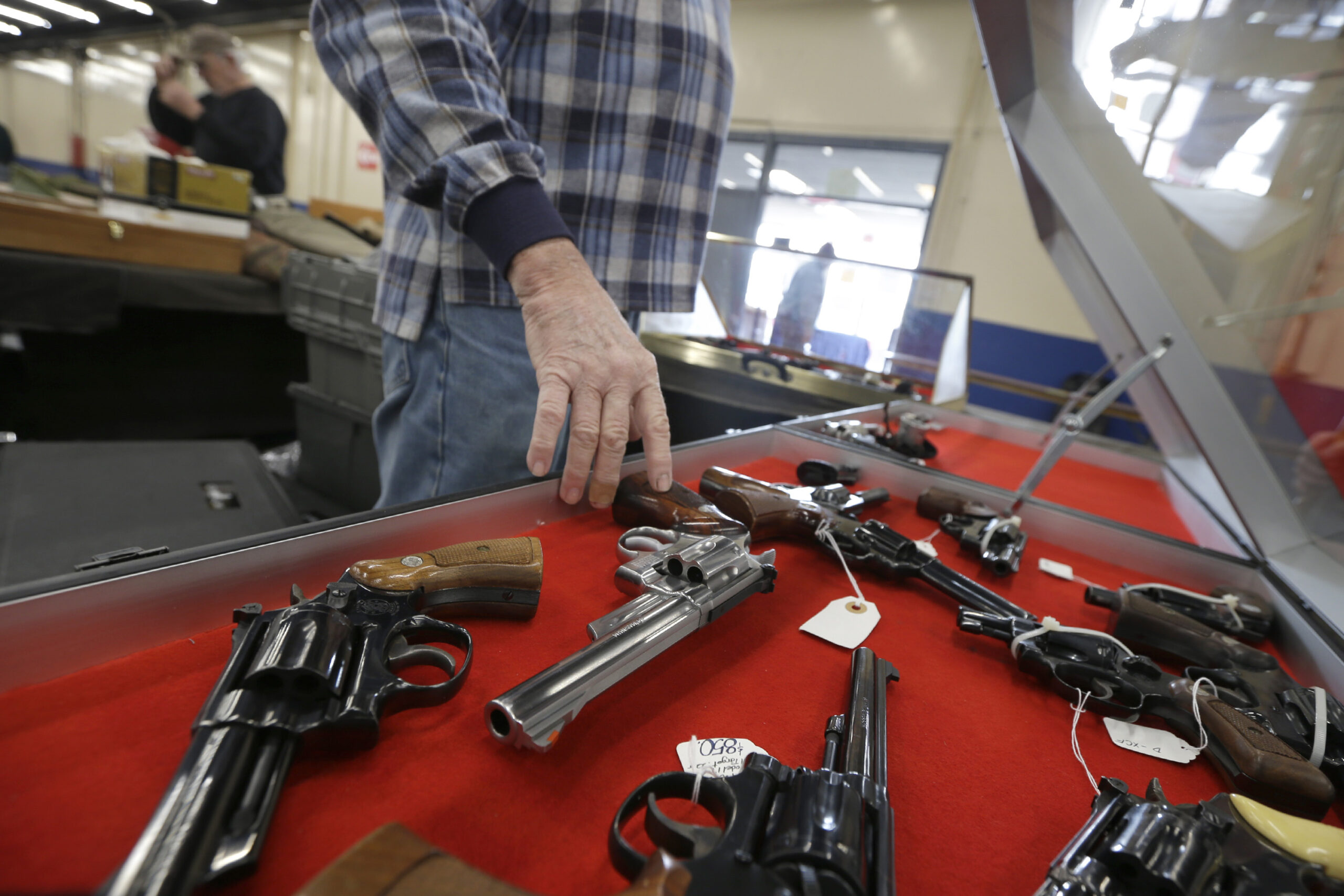 Former FBI official criticizes terror watch list gun ban