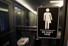 Trump leaves the school bathroom
