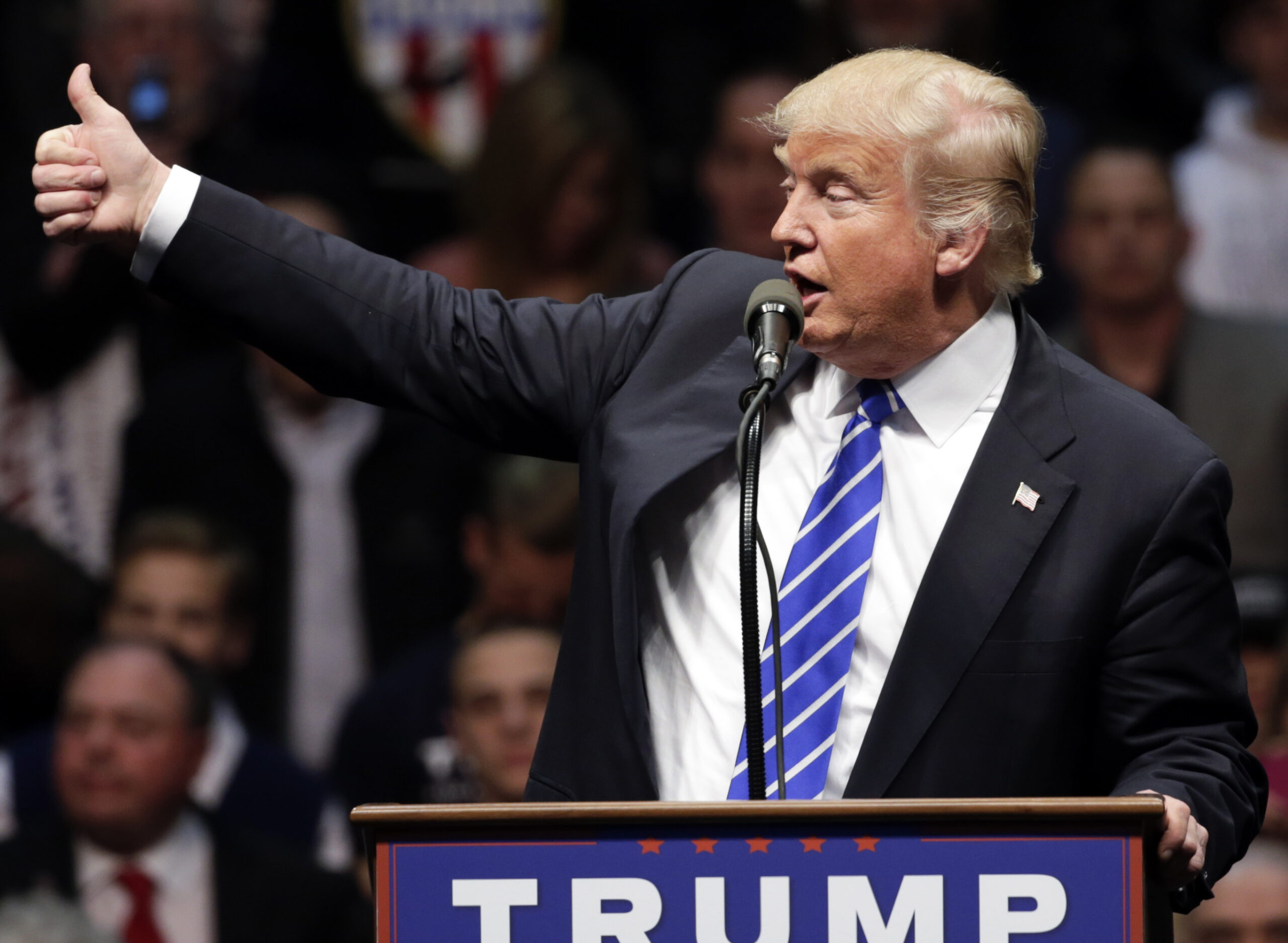 Poll: Trump leads big in Connecticut