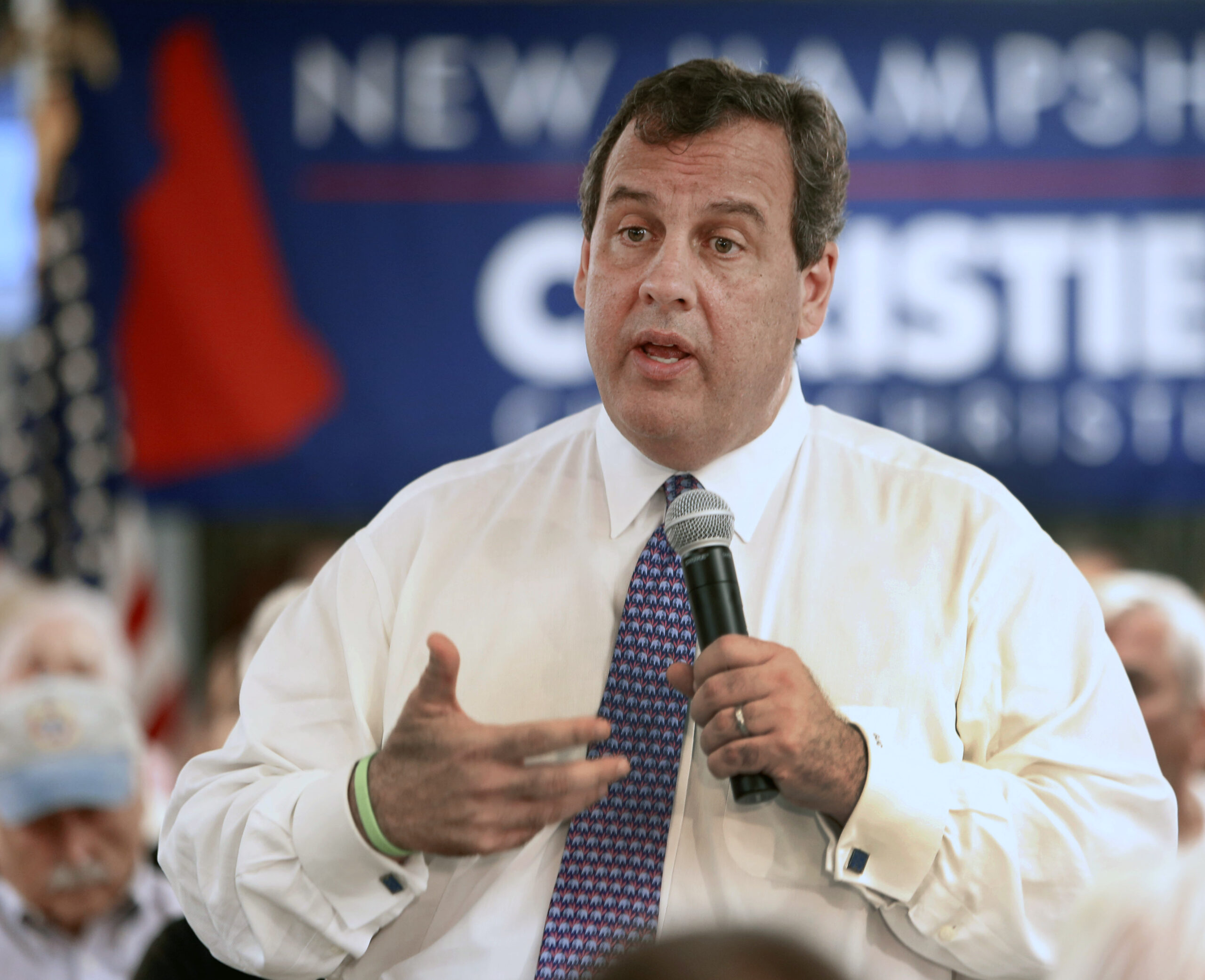 Christie to the media: Nobody in the real world wants to talk about Donald Trump