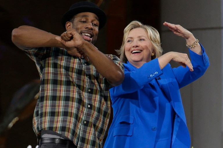 Democratic presidential candidate Hillary Rodham Clinton released herÂ official campaign Spotify playlist Thursday evening. 
