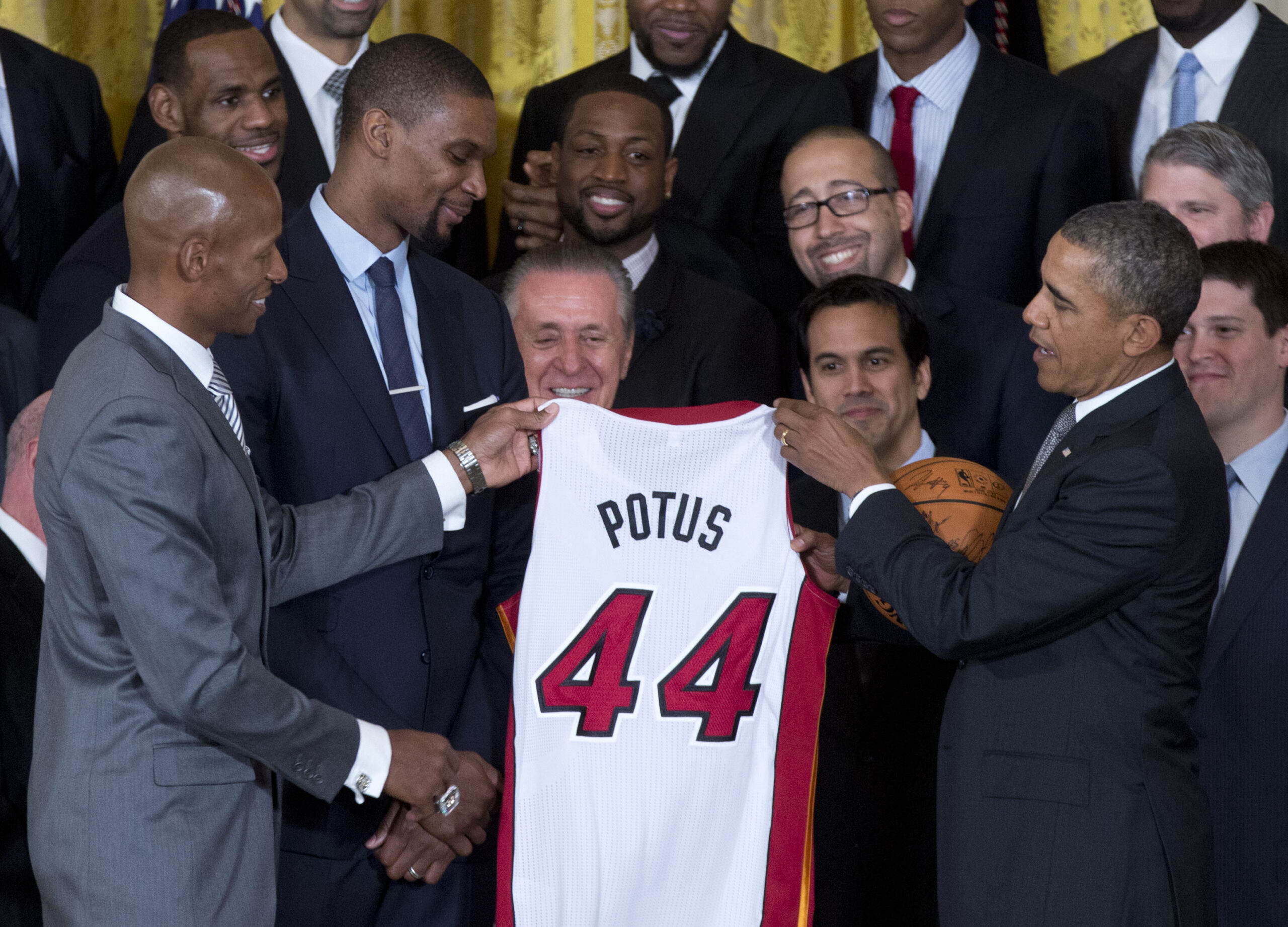 Obama honors Miami Heat for 2nd straight NBA title