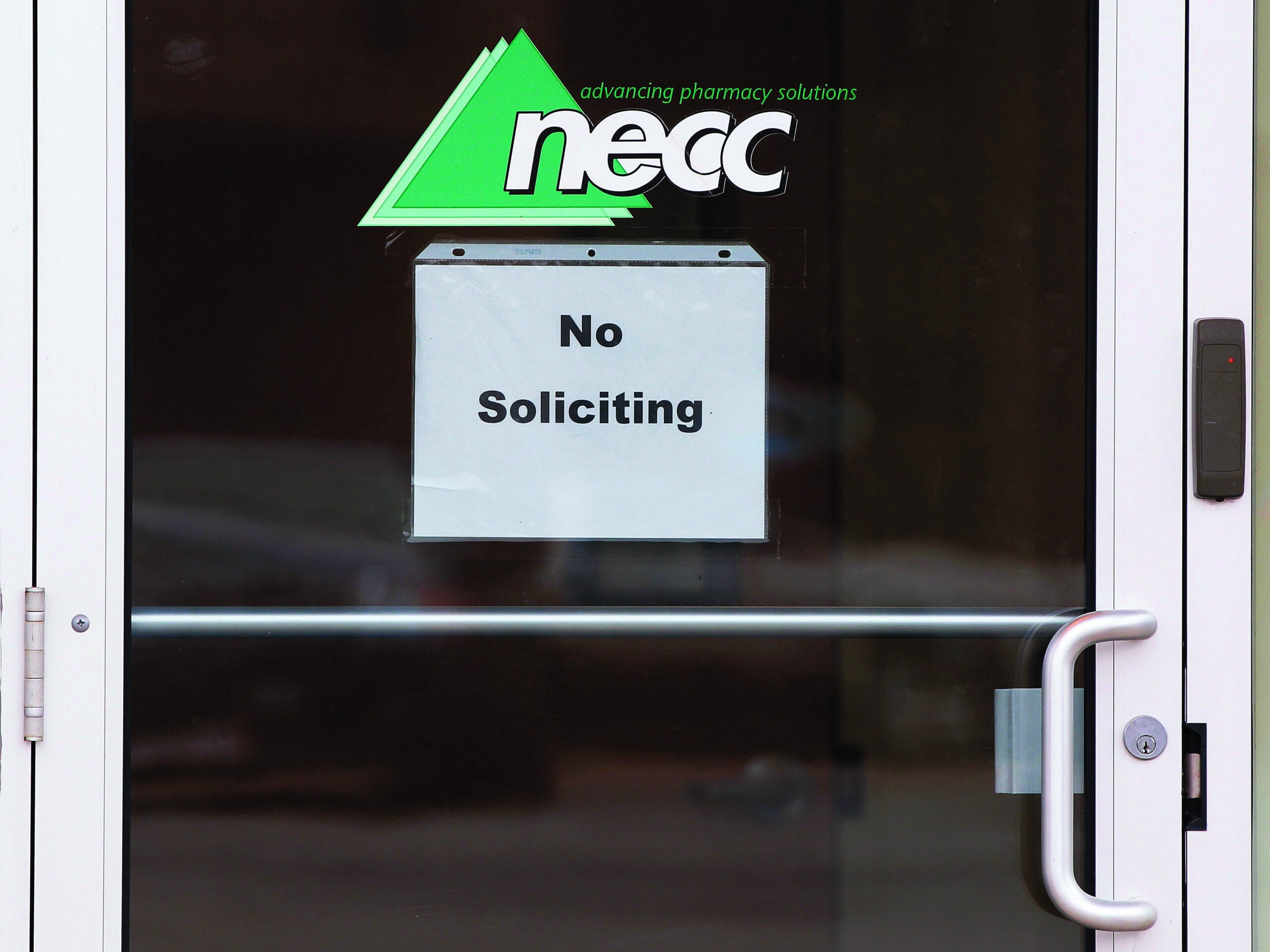 Pharmacy linked to outbreak issues wide recall
