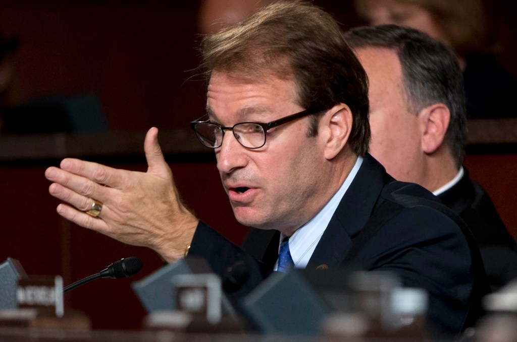 GOP moves to block IRS from 501(c) donor data