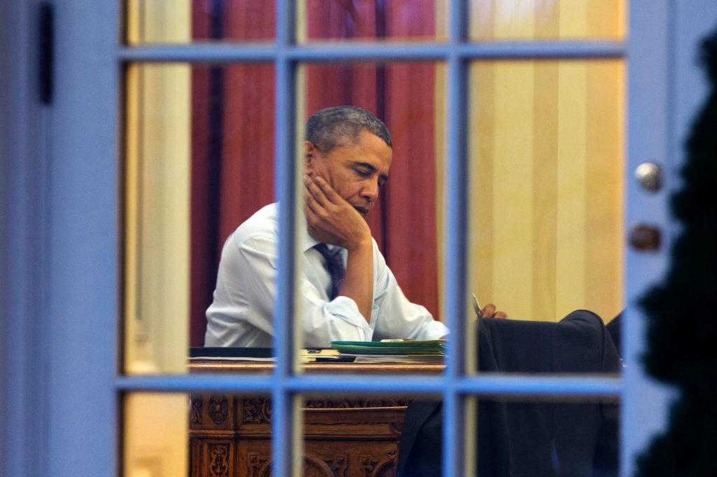Obama should reassure public about Iran deal, experts say