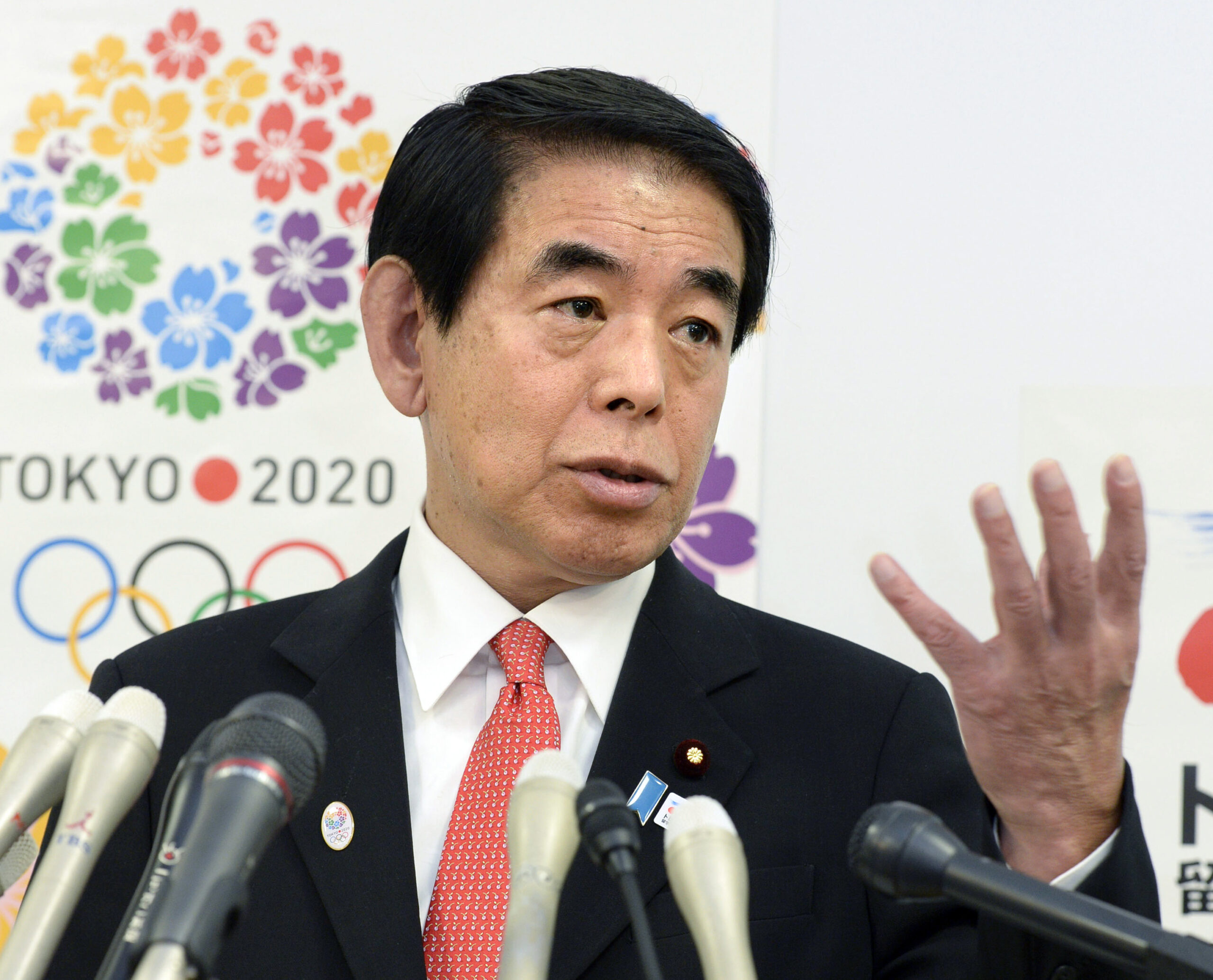Japan to teach territorial claims in schools