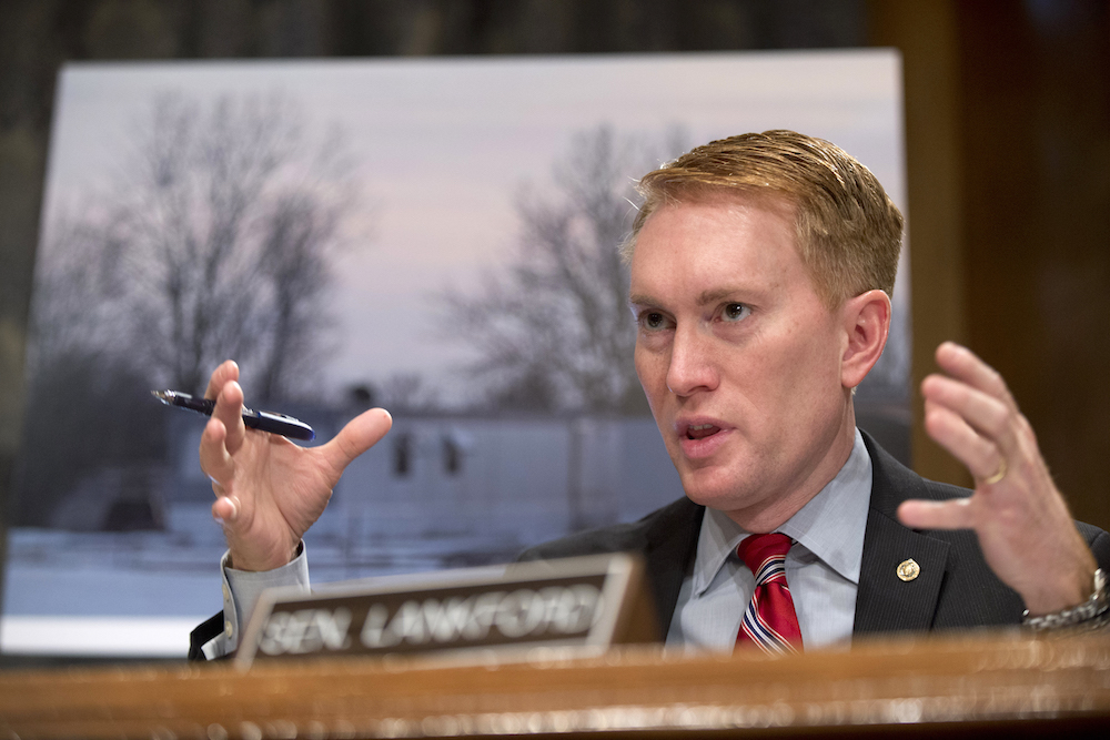 GOP senator: Obama chose climate change fund over fighting Zika