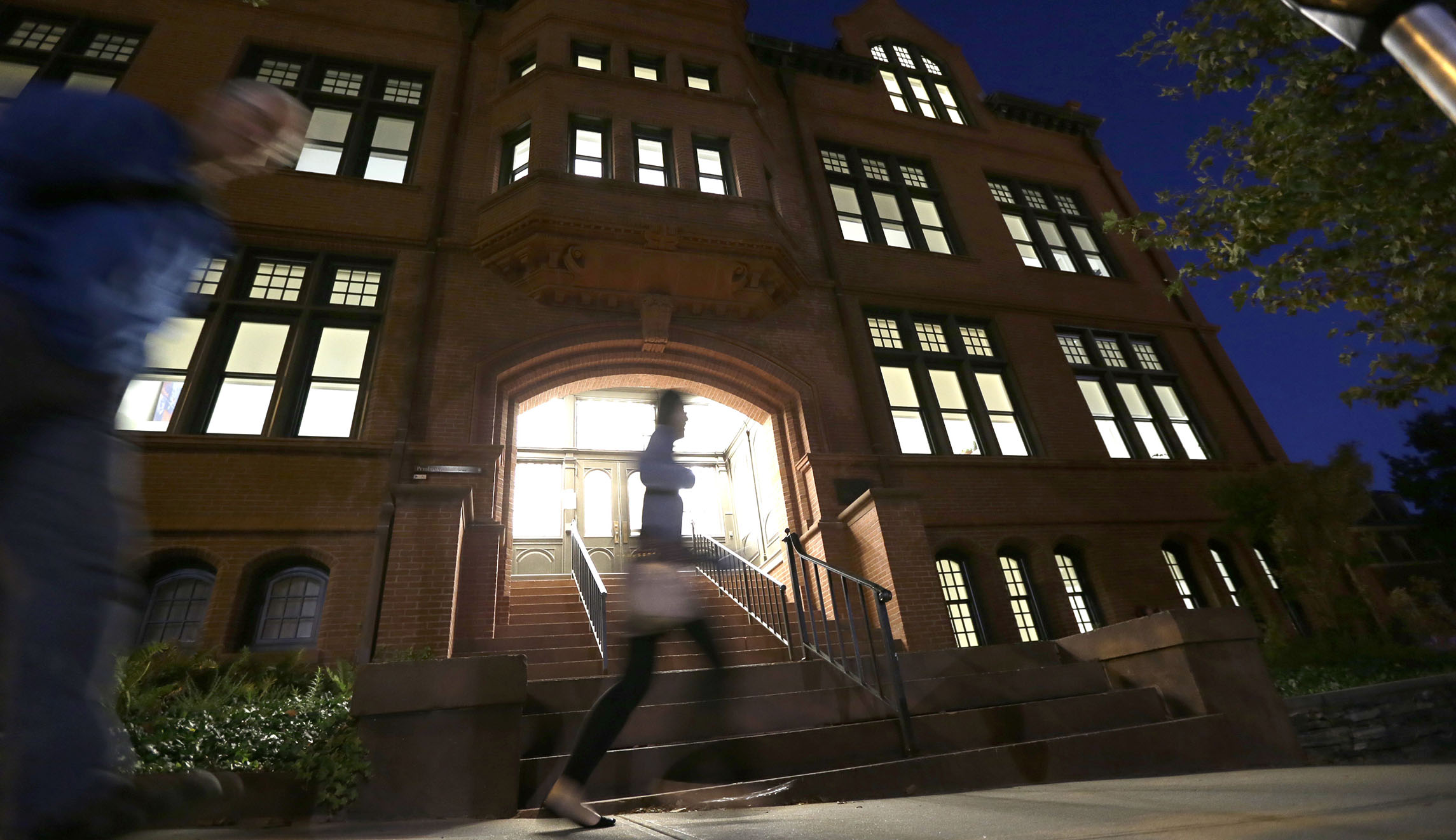 Why US colleges are the world’s best and way too expensive