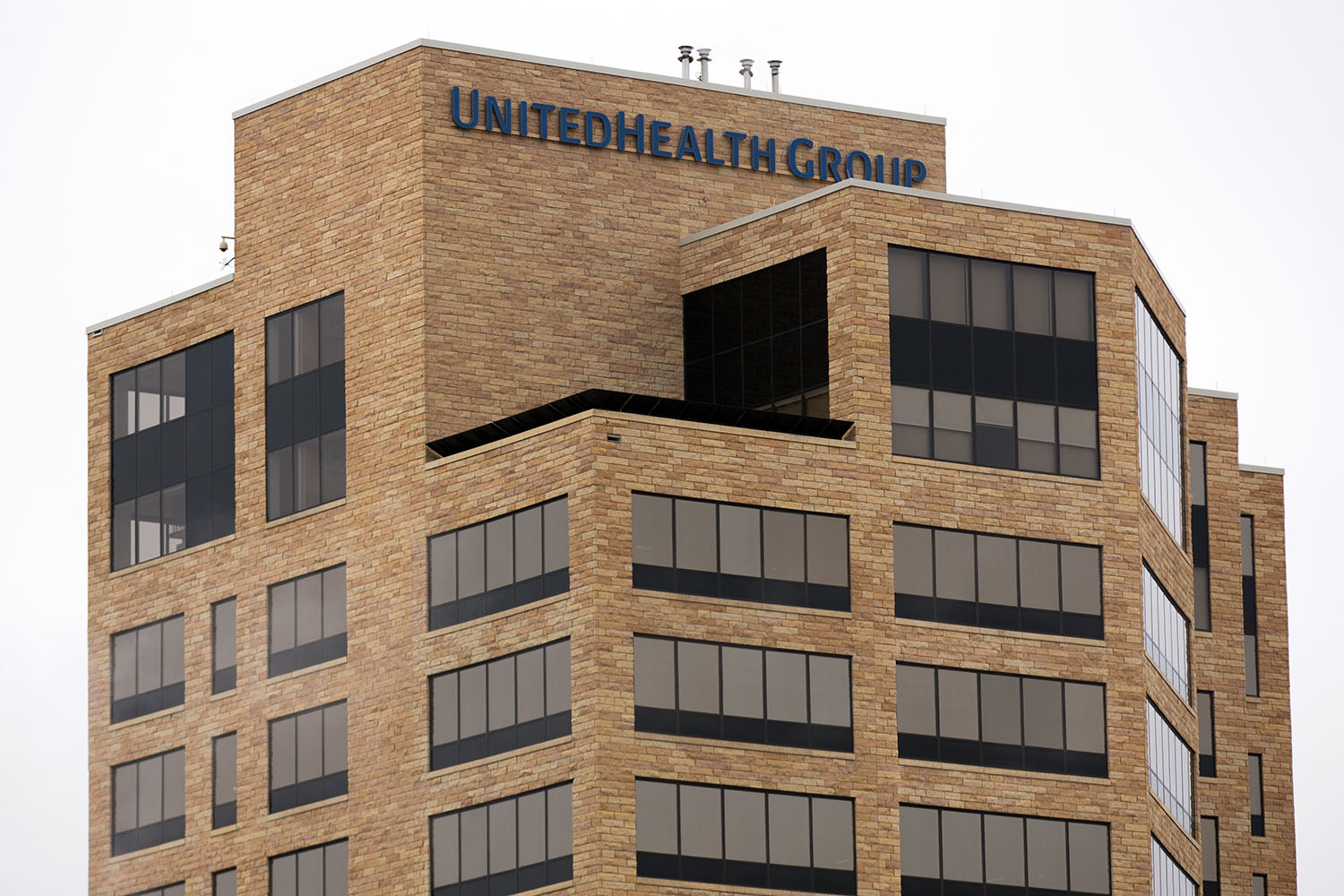 UnitedHealth posts more Obamacare losses
