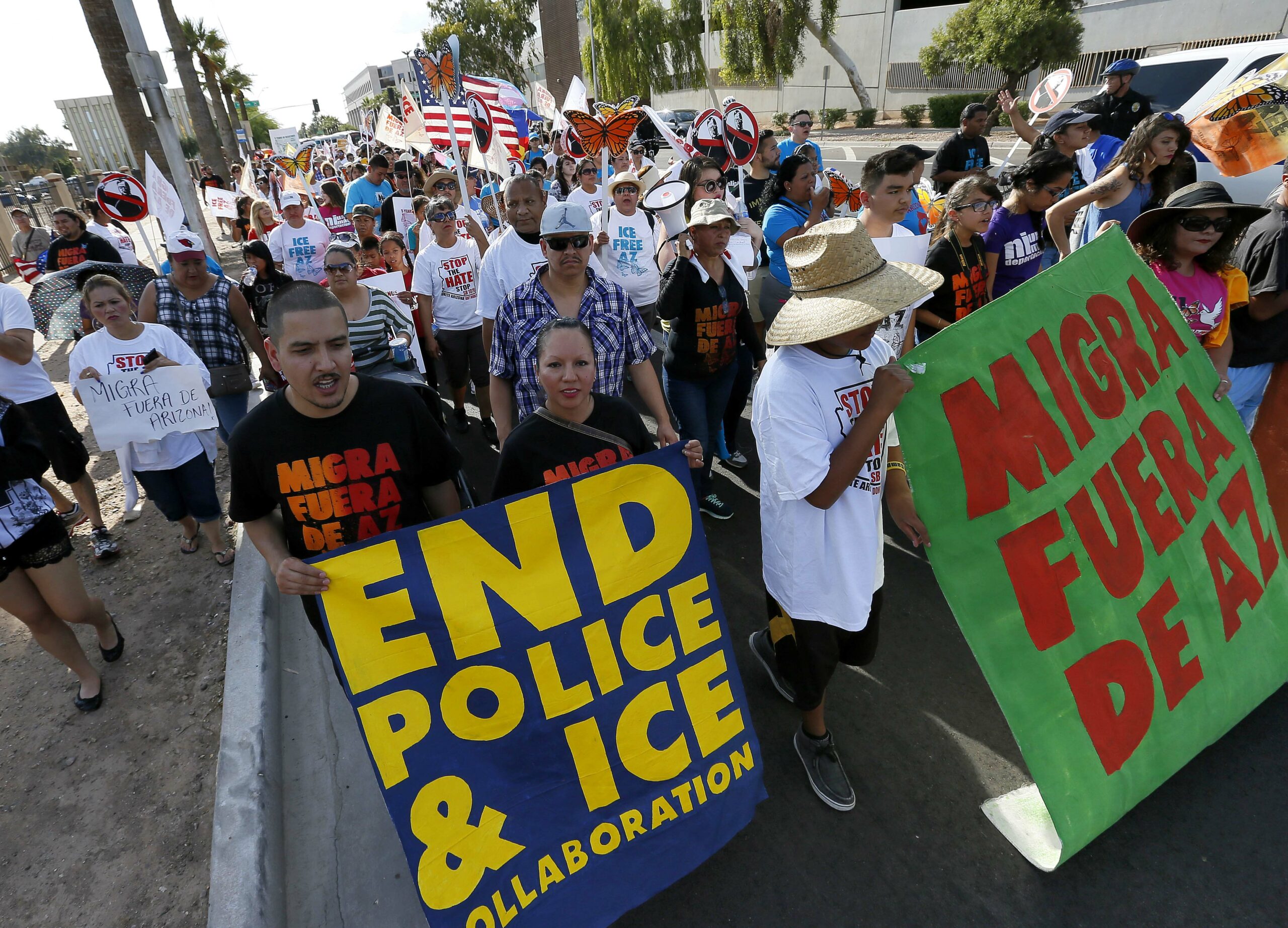 New Obama program to help illegals mine benefits: housing, doctors, school supplies