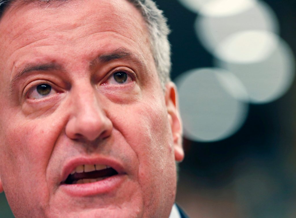 Cops’ Bronx cheer for De Blasio