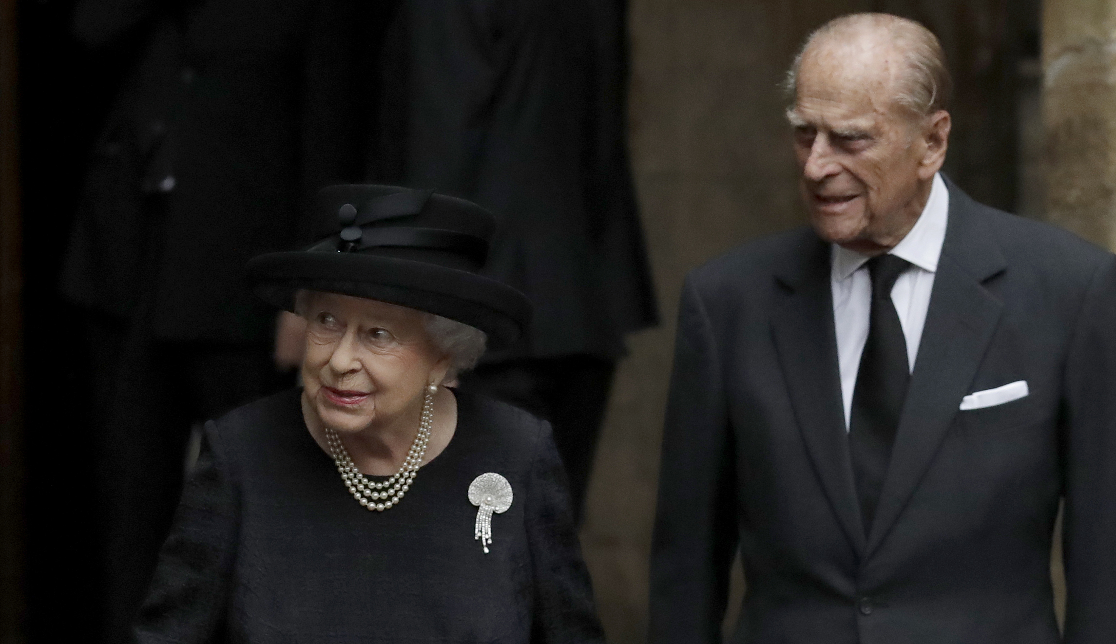 Queen Elizabeth sends condolences to Harvey victims