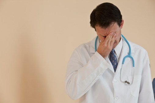 I’m a doctor. Stop letting political purists play games with my patients’ health