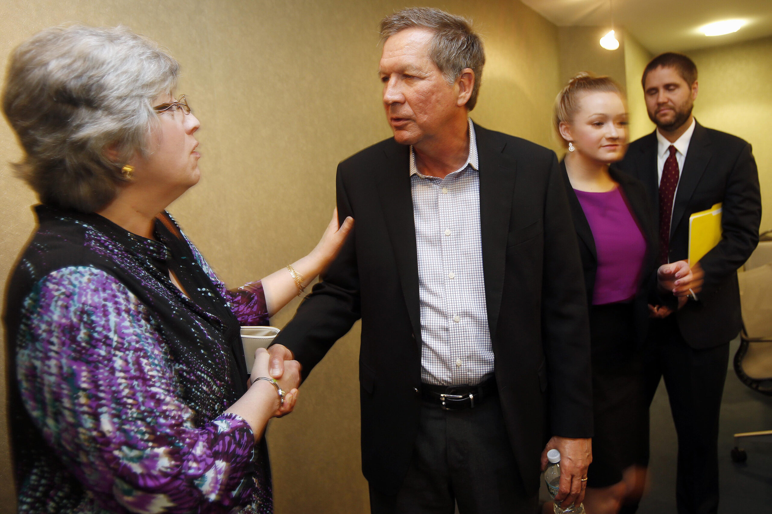 John Kasich looks to build Capitol Hill support for 2016 bid