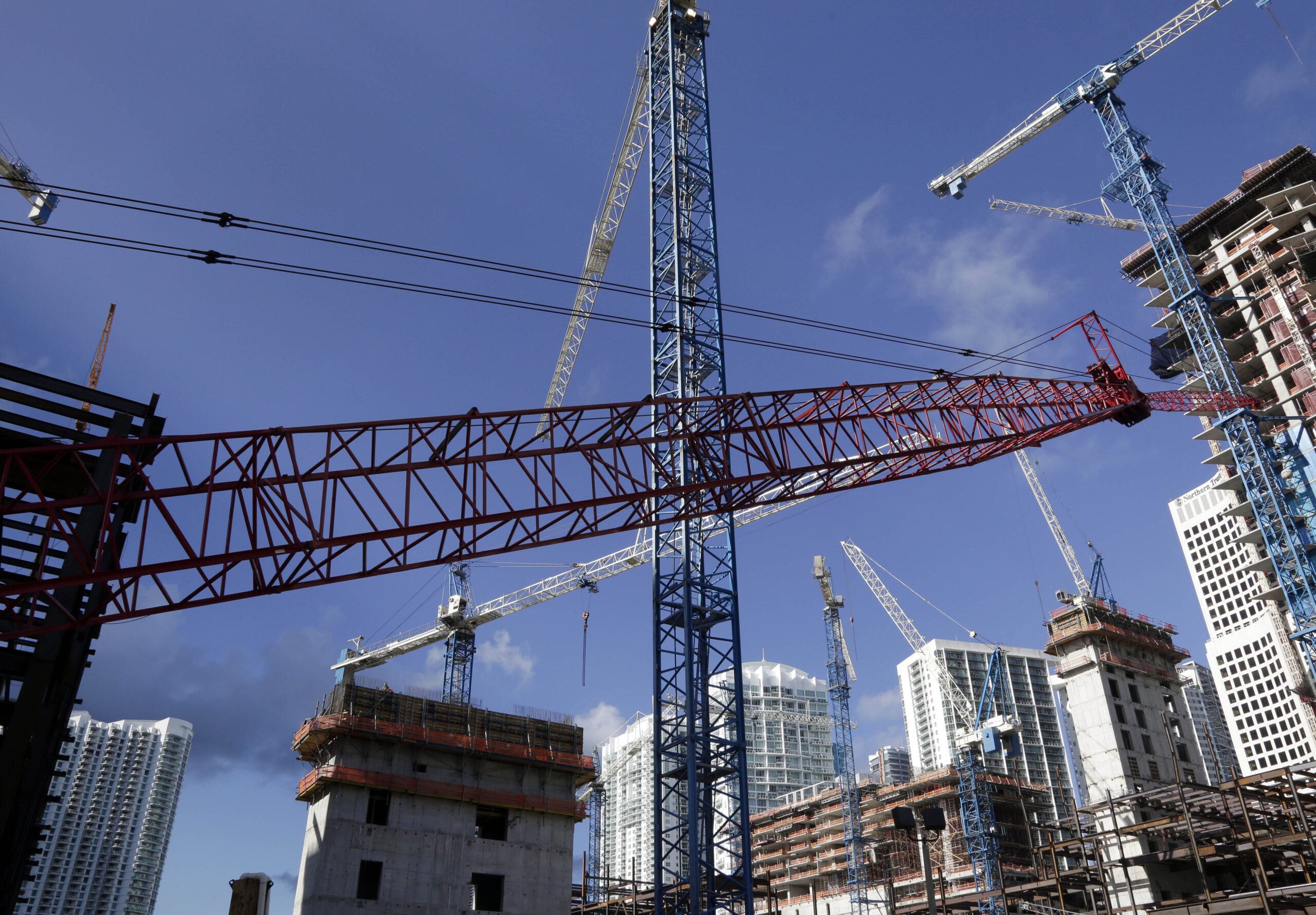 Improving housing market luring would-be brokers