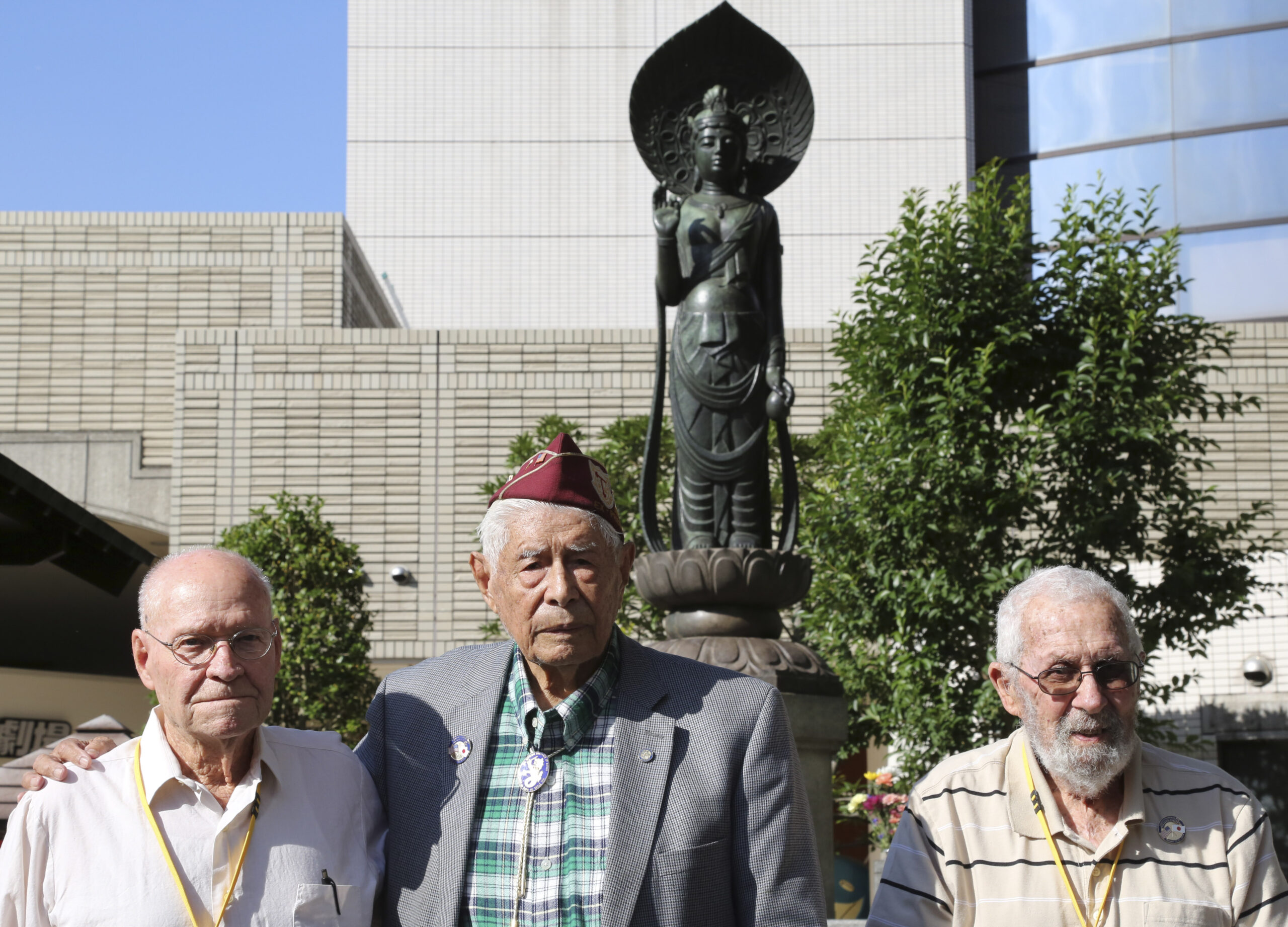 Ex-US POWs visit Japan, recall horrors of war