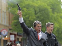 Playing the “crazy card” on Perry won’t save Obama