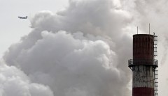 UN begins heavy lifting on strict new goals for Paris climate deal