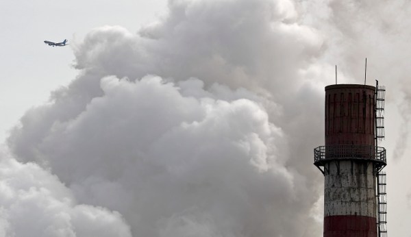 UN begins heavy lifting on strict new goals for Paris climate deal