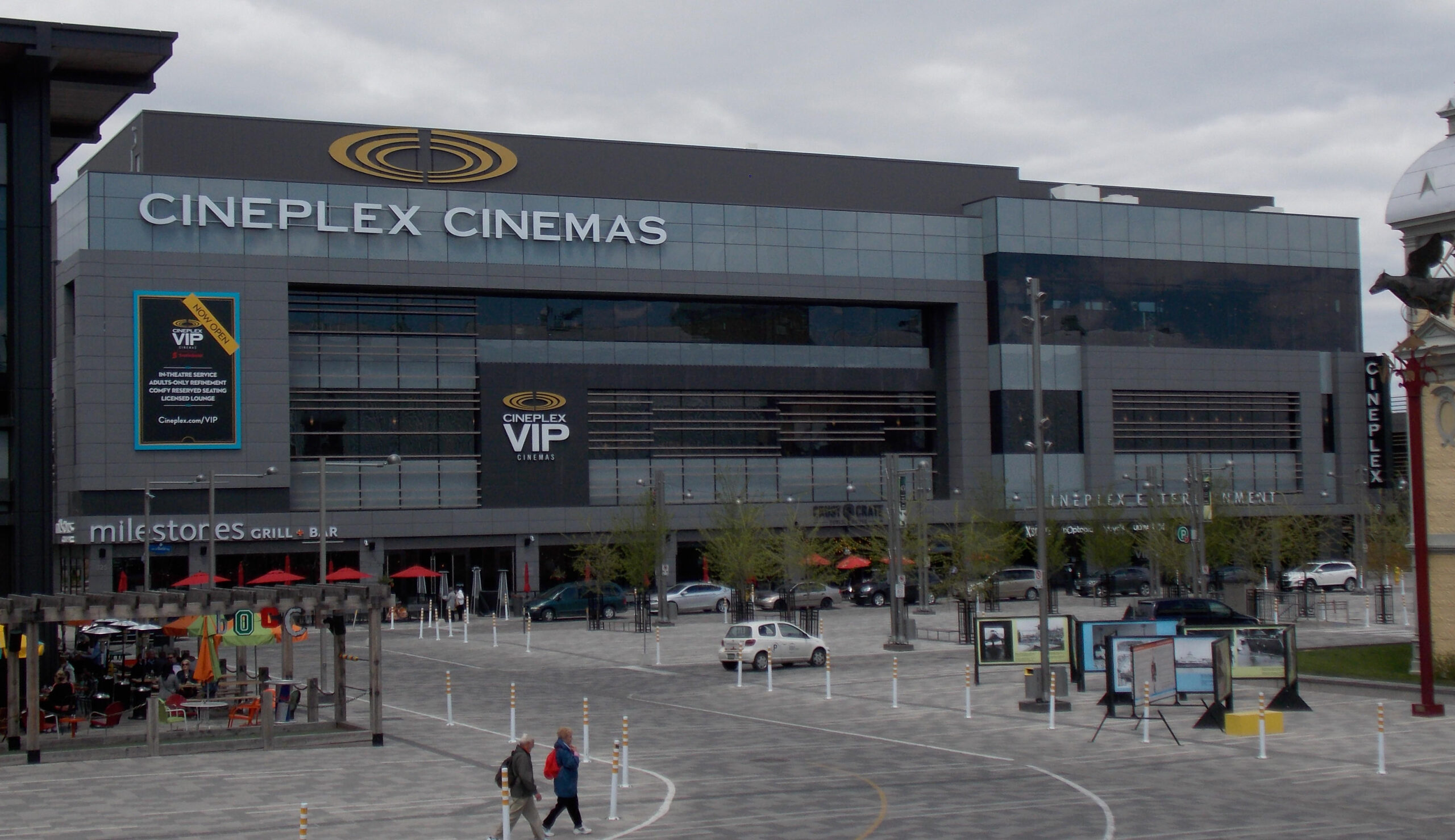 Canadian theater company stands by showing anti-abortion film