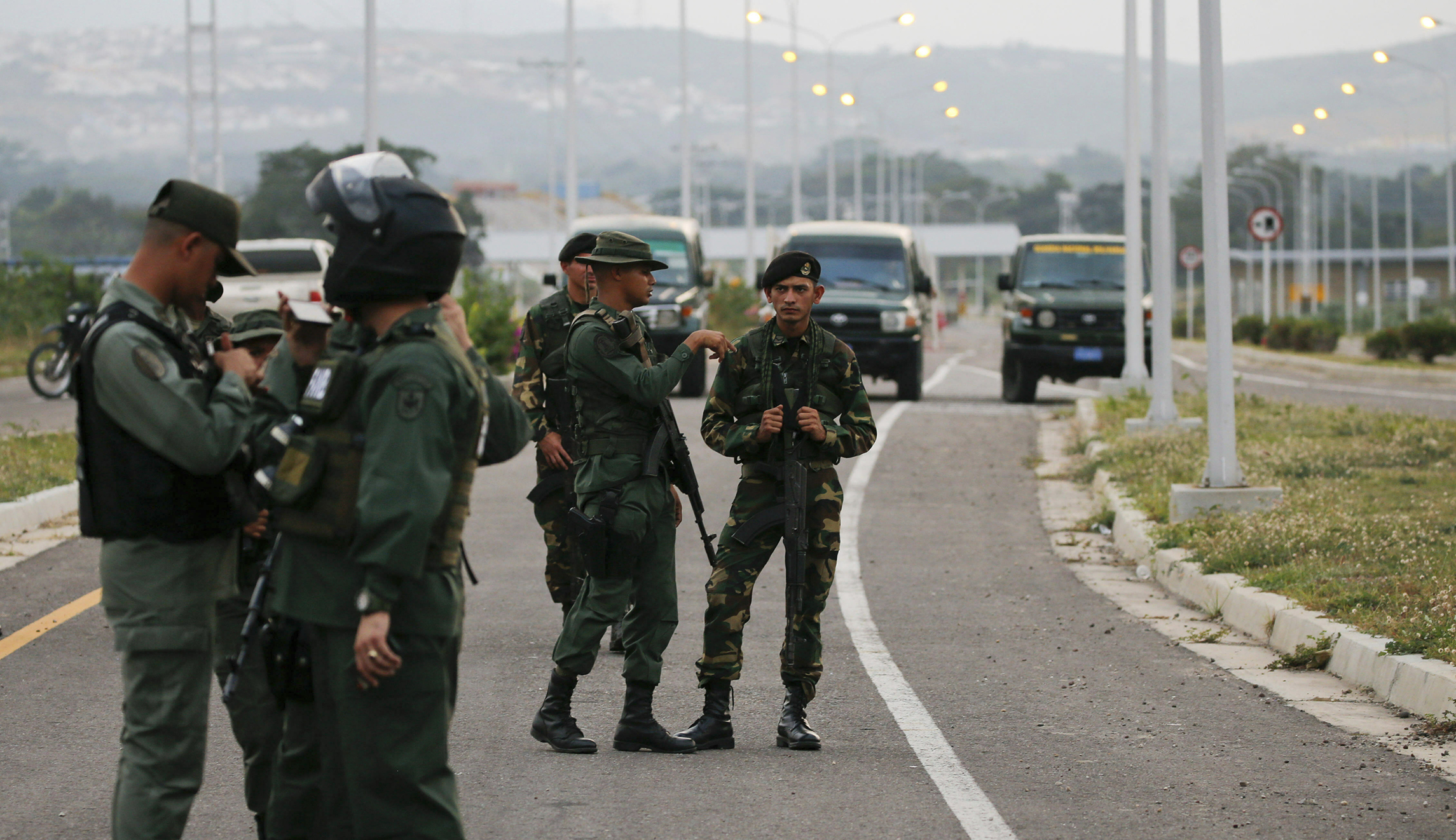 Why Trump is likely to announce he’s sending troops to the Colombian-Venezuelan border