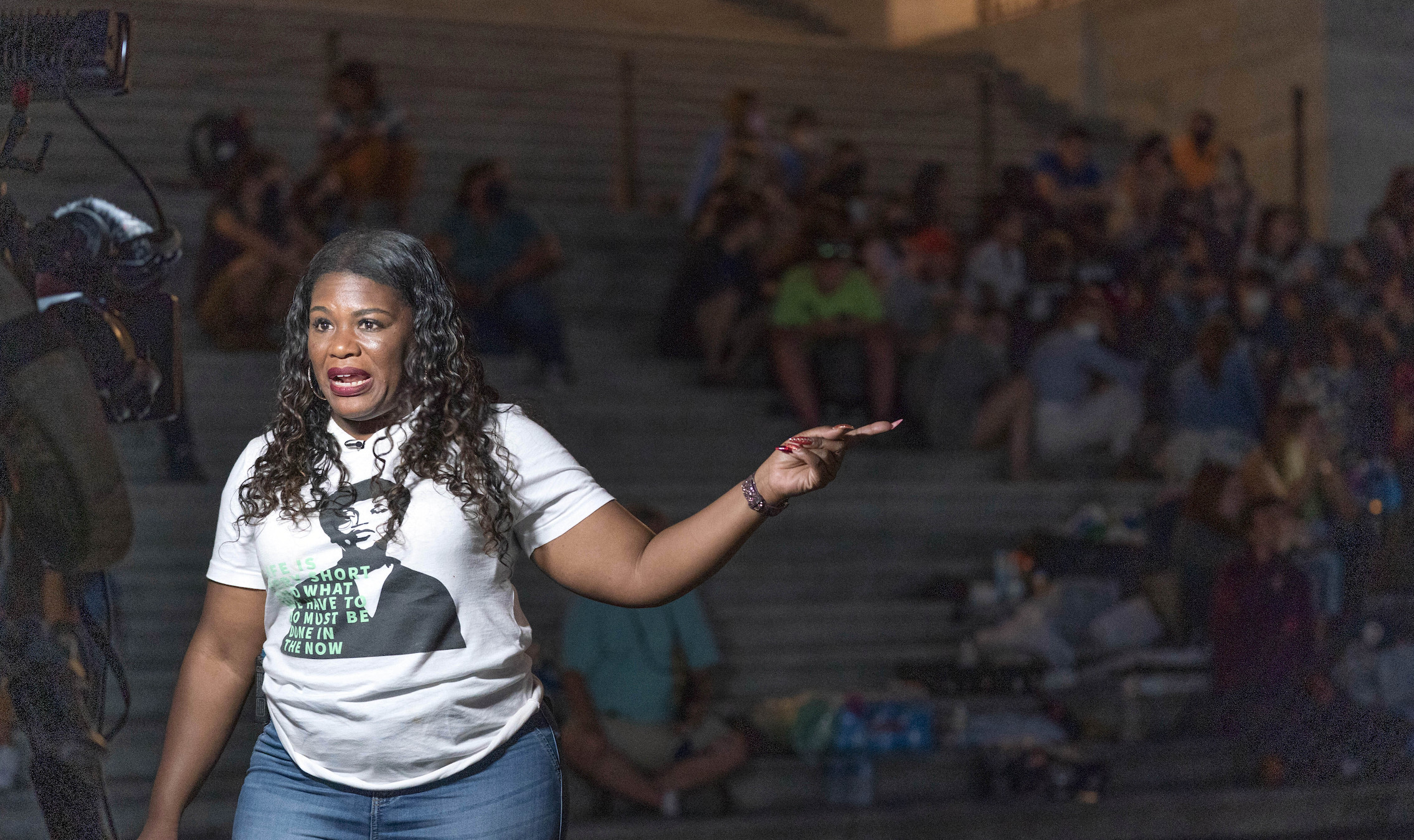 Supreme Court eviction ruling puts new pressure on Pelosi