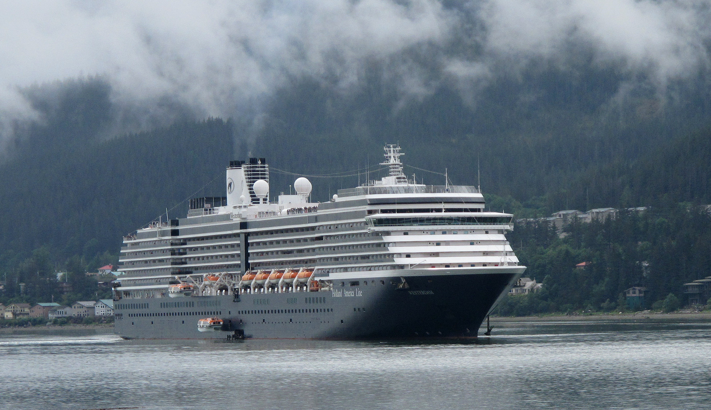 Netherlands plans to house refugees on cruise ships