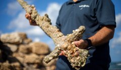 Diver finds 900-year-old Crusader sword off coast of Israel