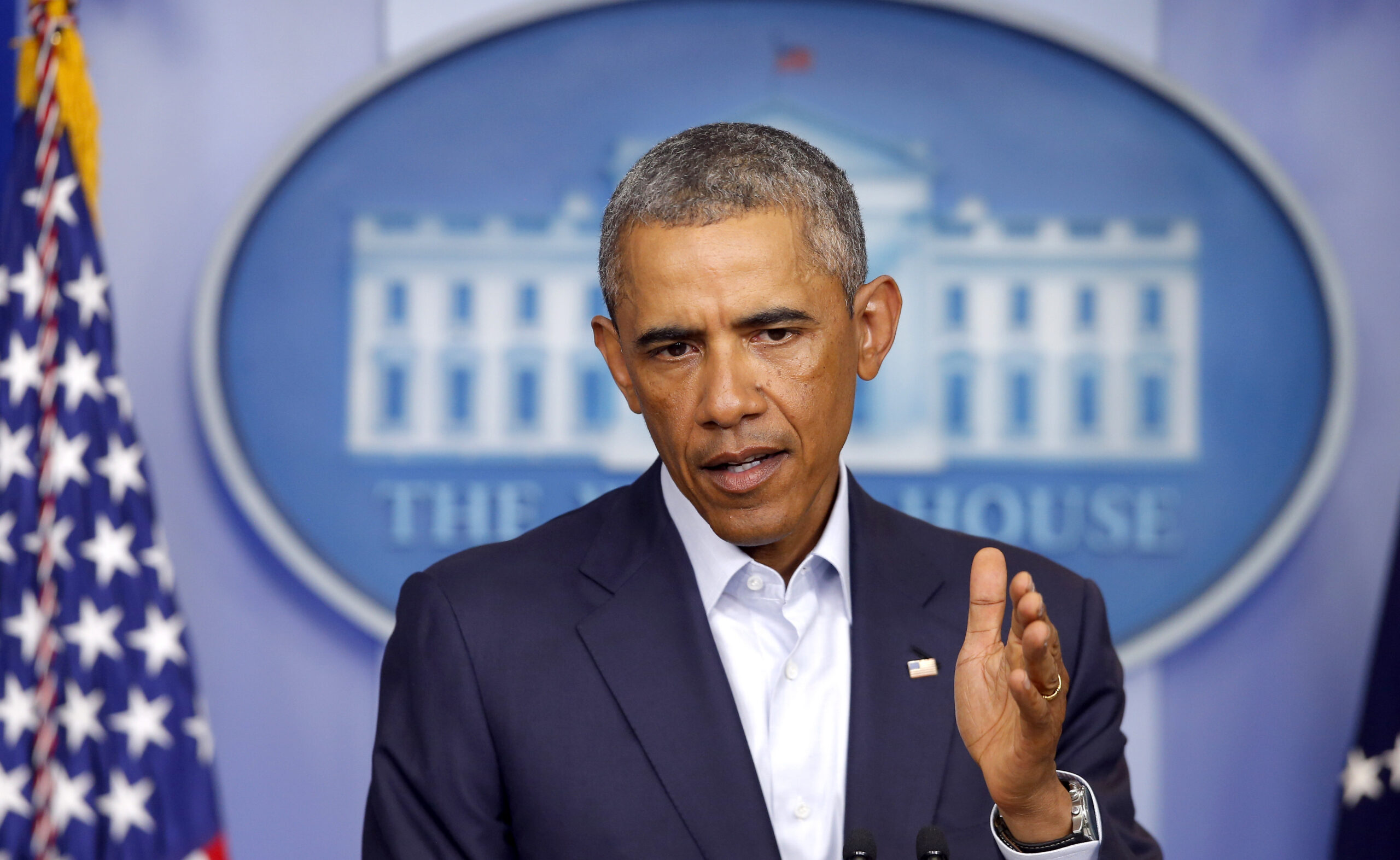 Obama: Time to review local police militarization