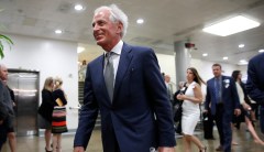 Bob Corker to block arms deal to Gulf countries over Qatar crisis