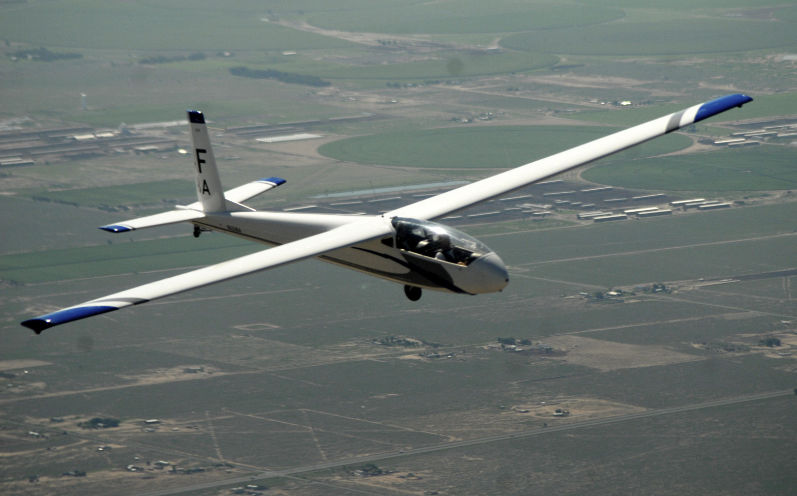 Examiner Editorial: Why does the FAA continue to dawdle on glider rule?
