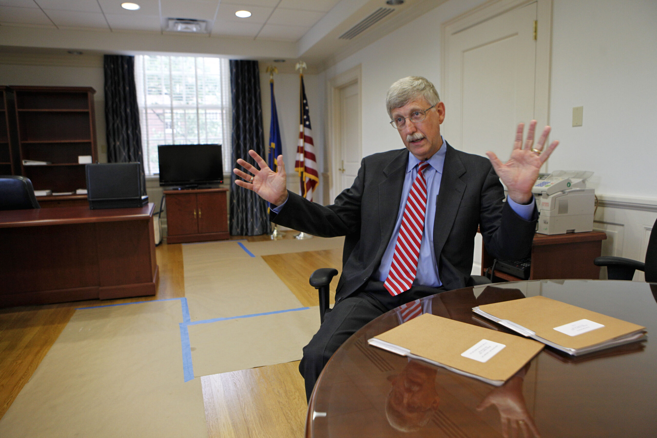 NIH Director Francis Collins to stay on