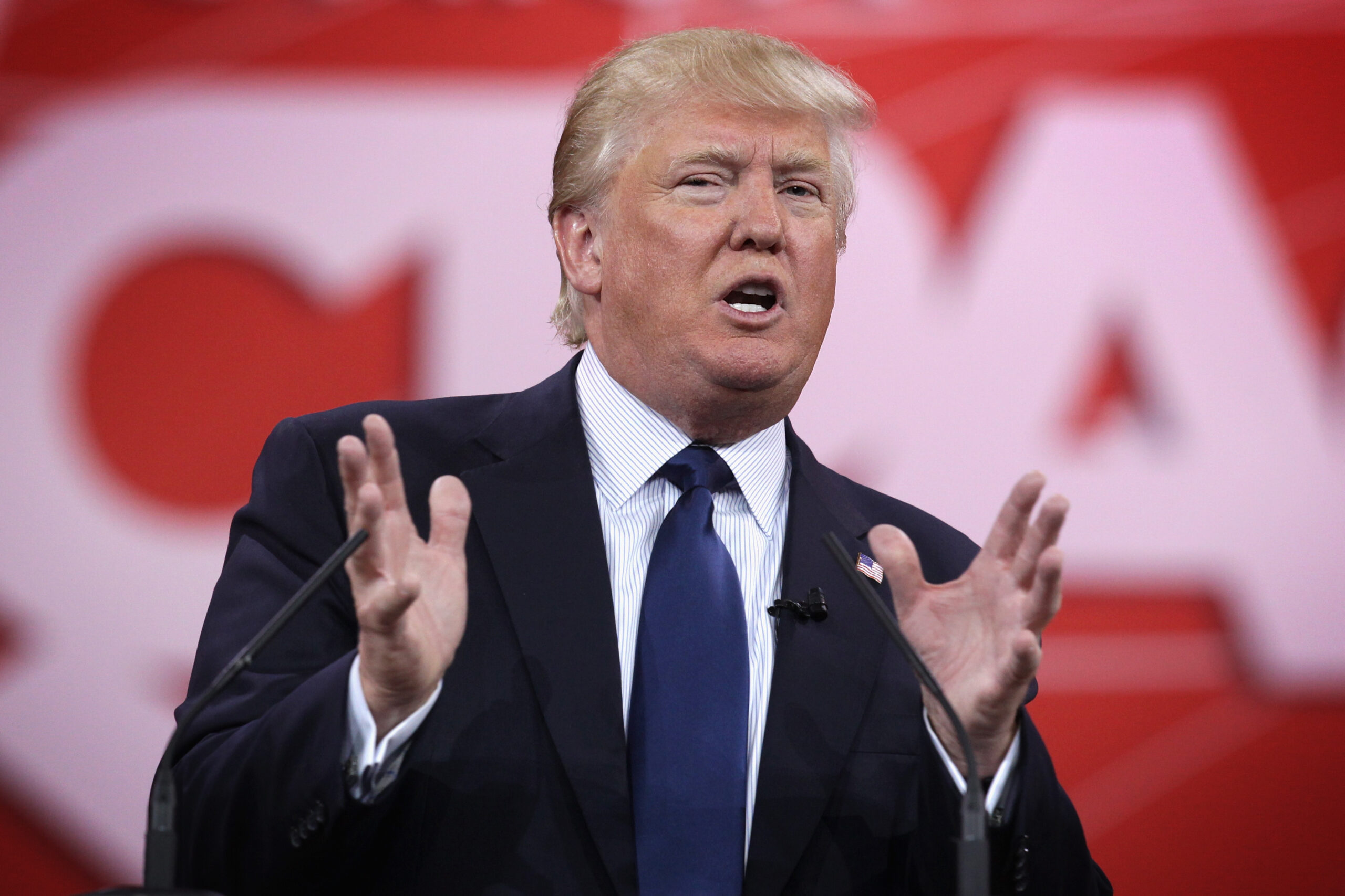 The Clinton Foundation not returning Trump donations