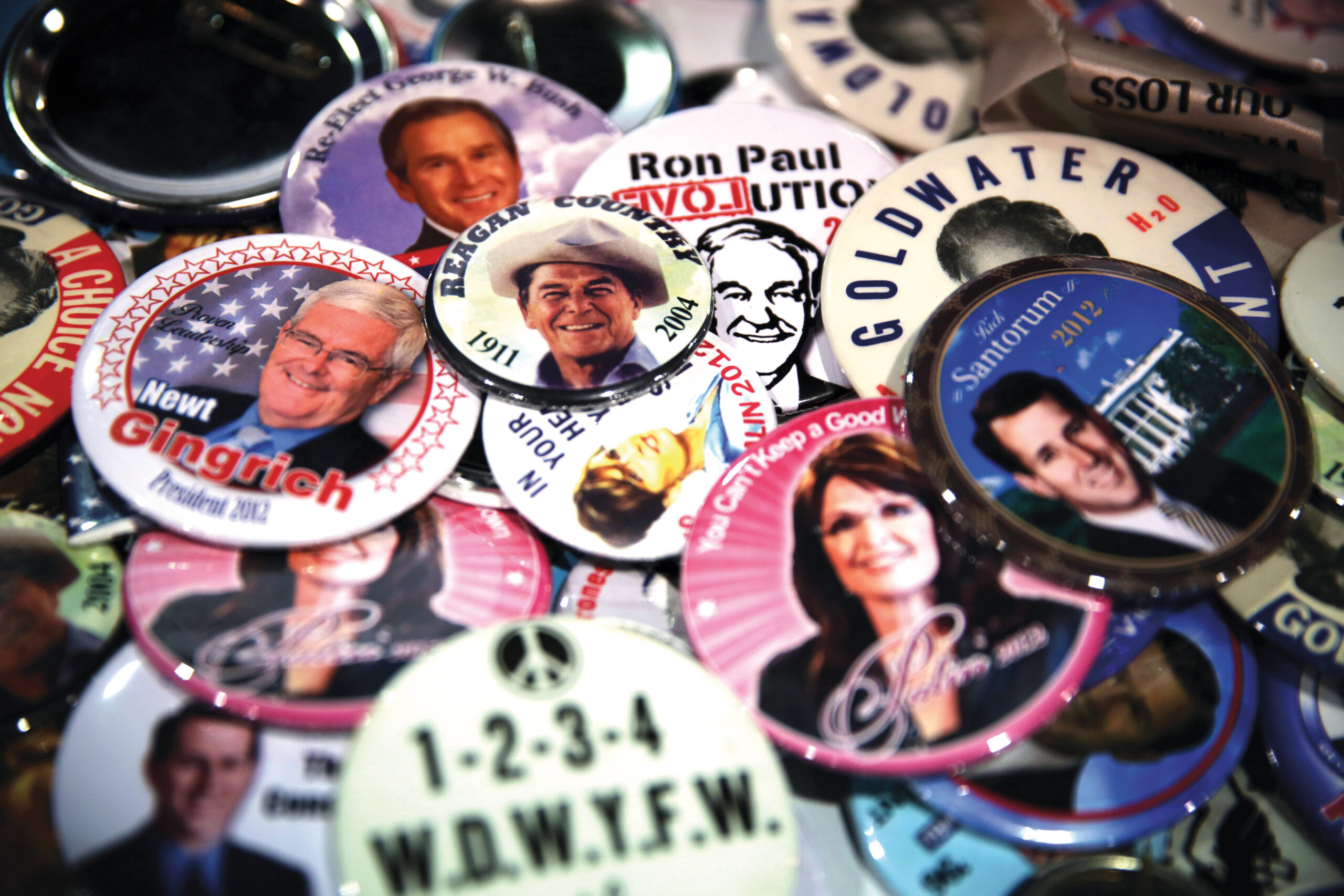 How do-it-yourself PACs are changing the race for president