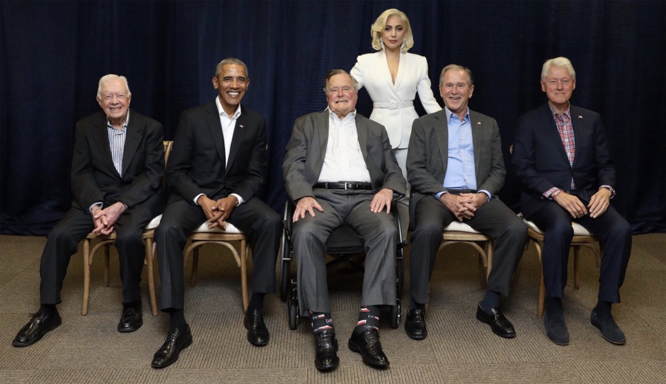 Obama says he’ll let George H.W. Bush and Lady Gaga ‘handle the singing’ after viral photo