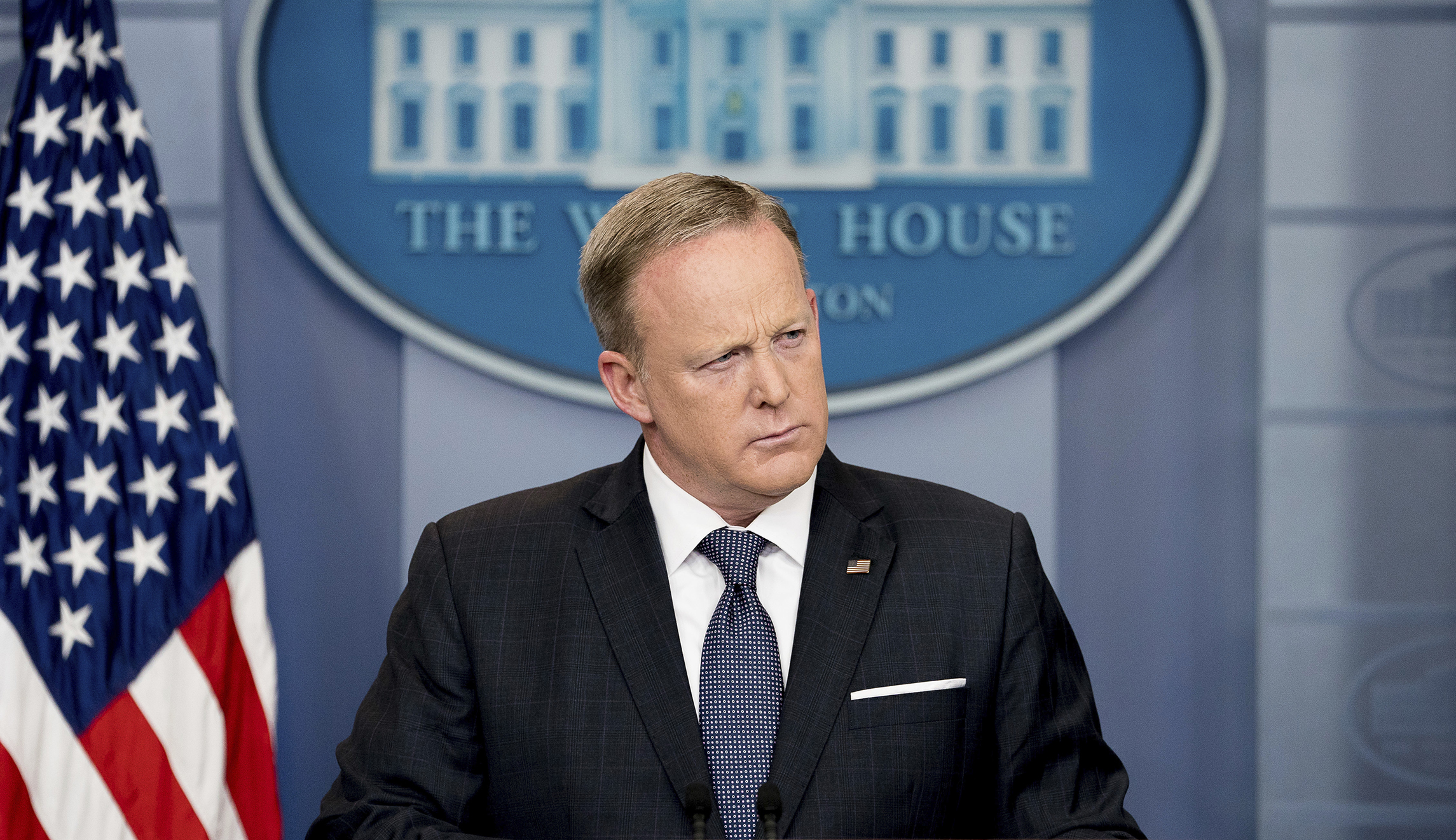 White House hints Sean Spicer may run fewer press briefings