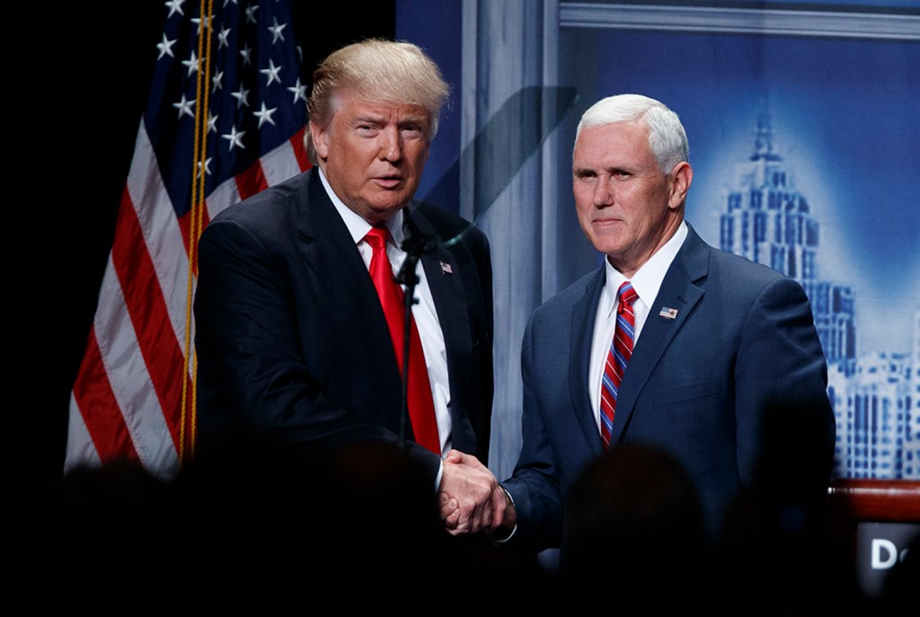 Trump, Pence meet to select Cabinet members