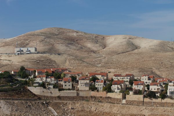 Israel feels heat from allies over settlements