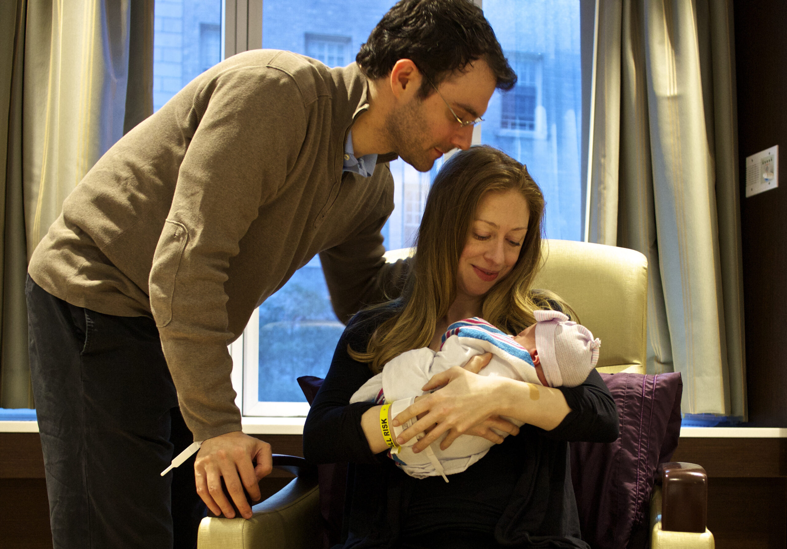 New mom Chelsea Clinton celebrates baby daughter