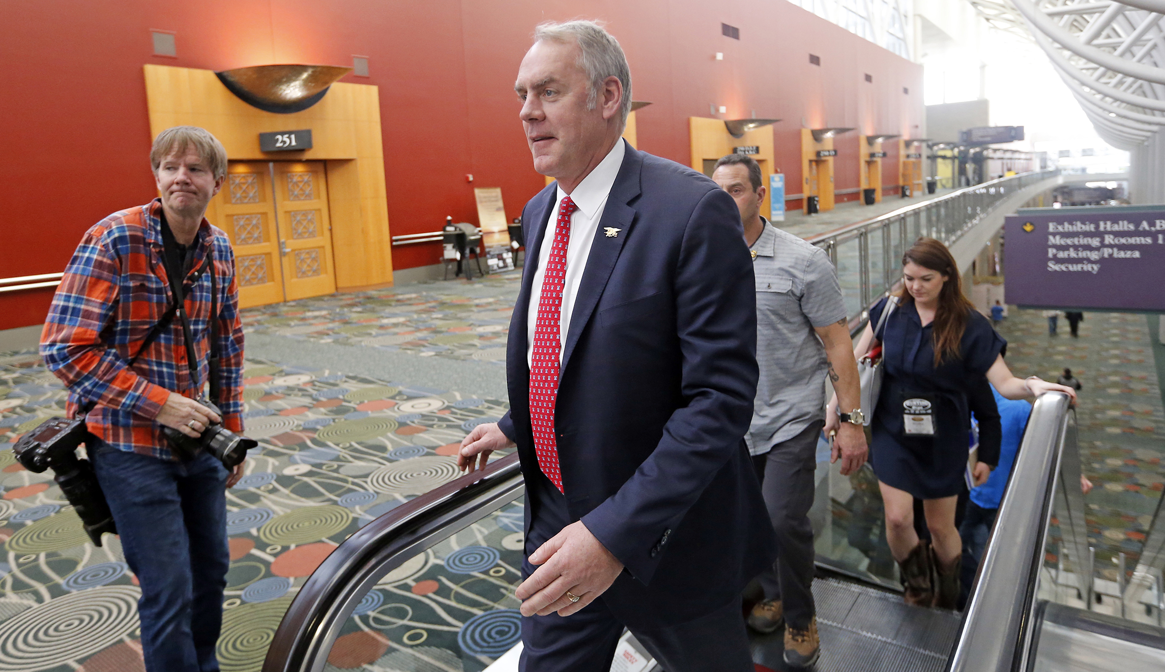 Ryan Zinke reportedly spending $139,000 on office door