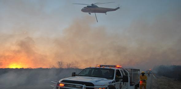 At last minute, Perry pulls out of DeMint forum