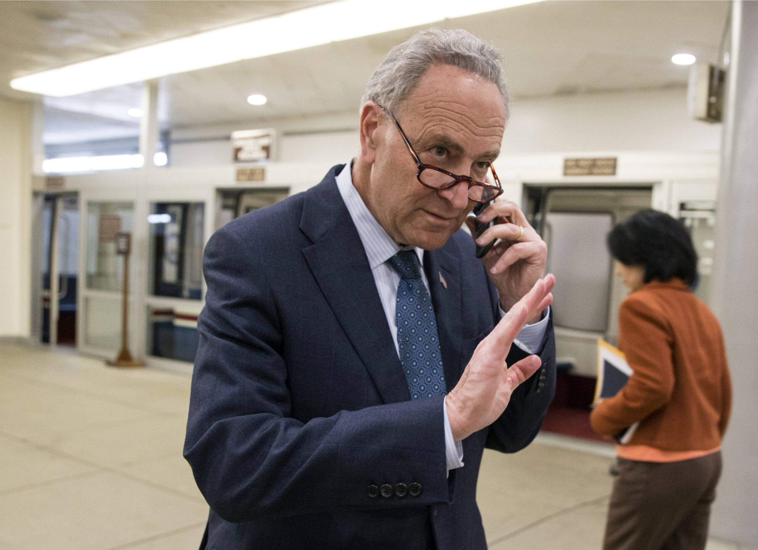 Schumer takes on ‘creepy’ billboards that spy on drivers