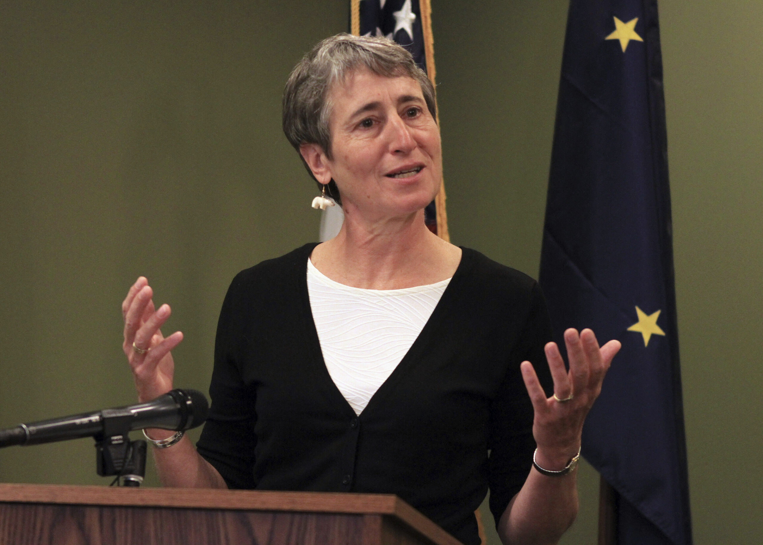 Interior chief Sally Jewell says Obama will go around Congress on national monuments