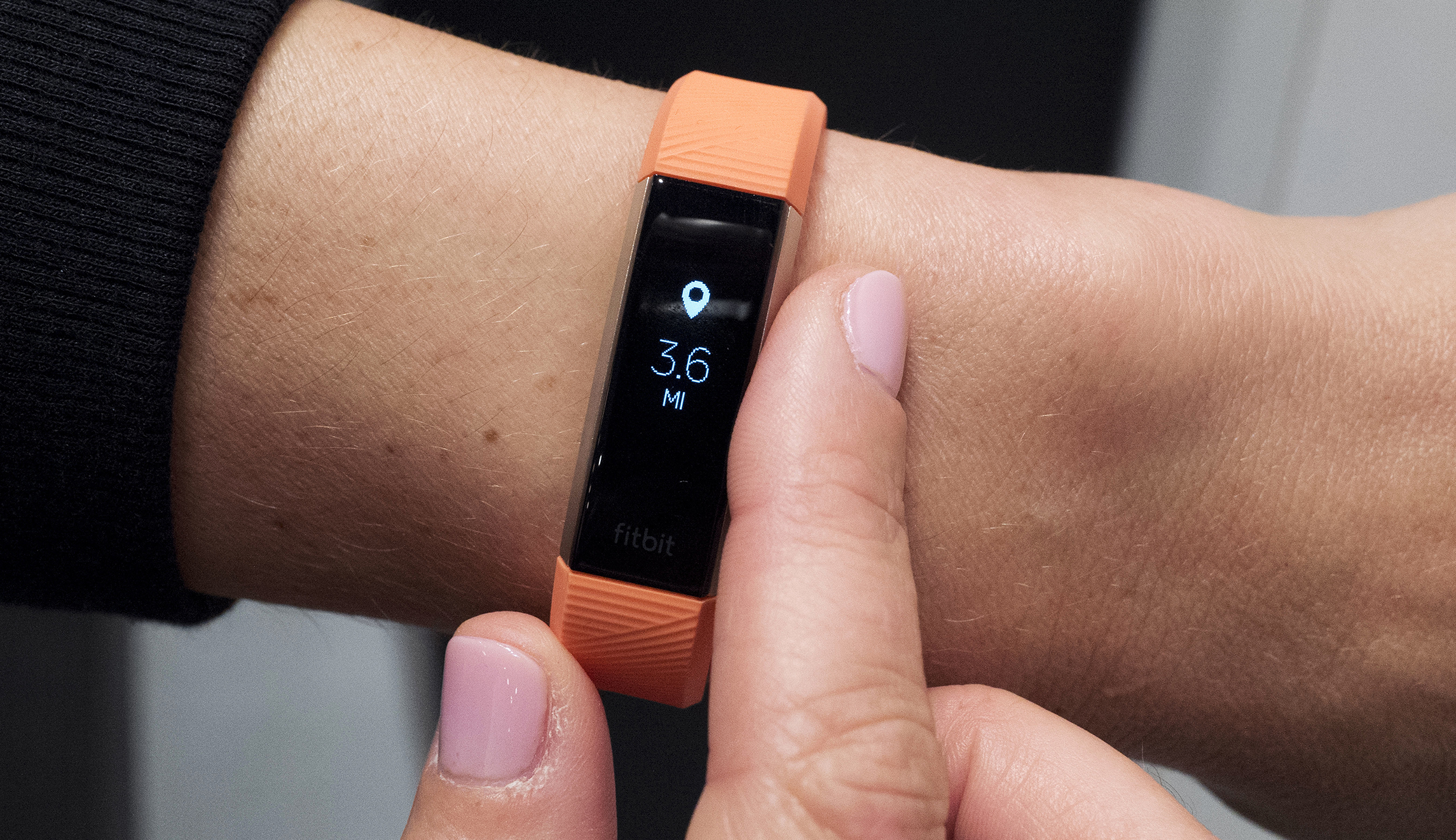 Pentagon reviewing policy on fitness trackers after GPS data published