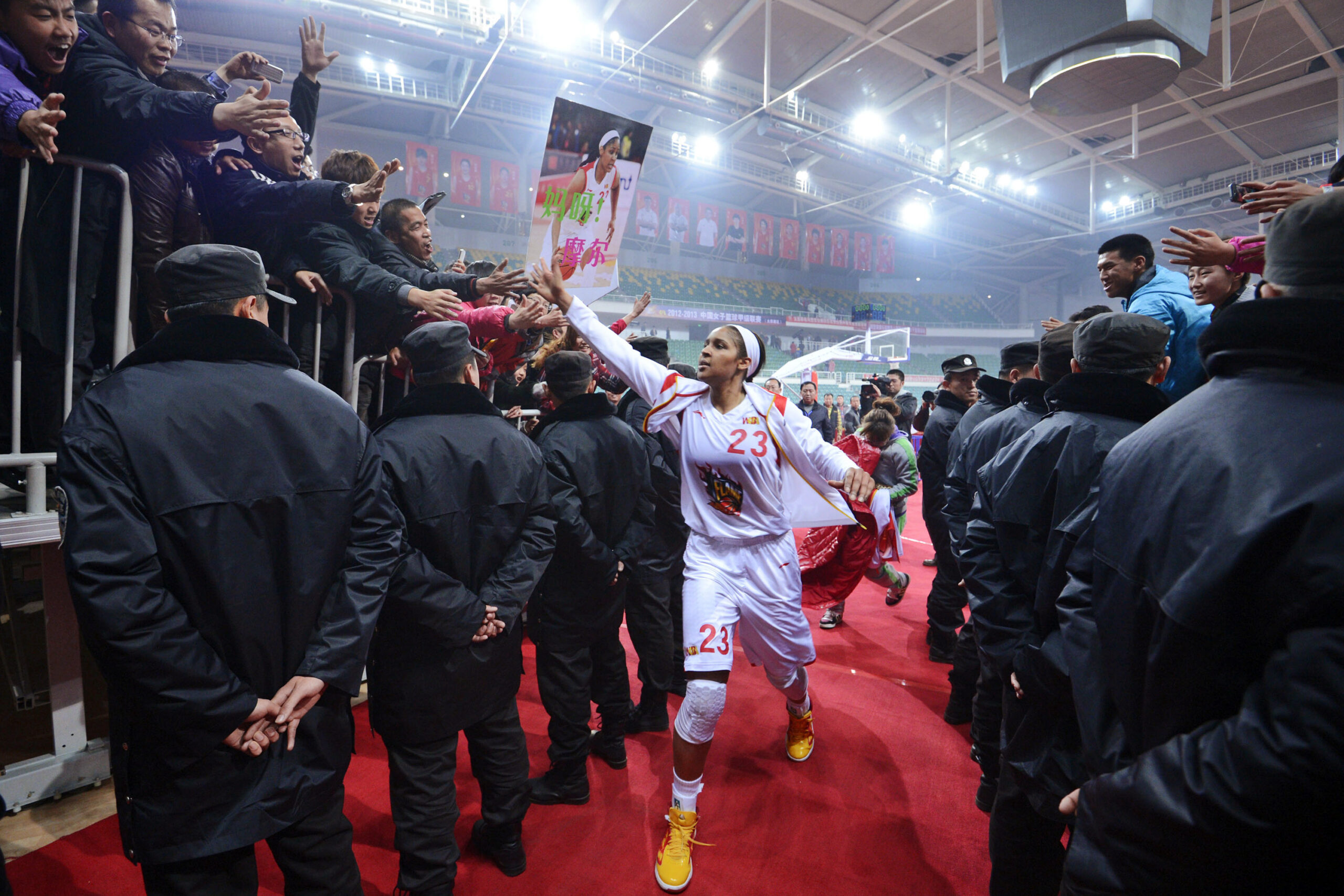 Maya Moore leaving mark on Chinese basketball