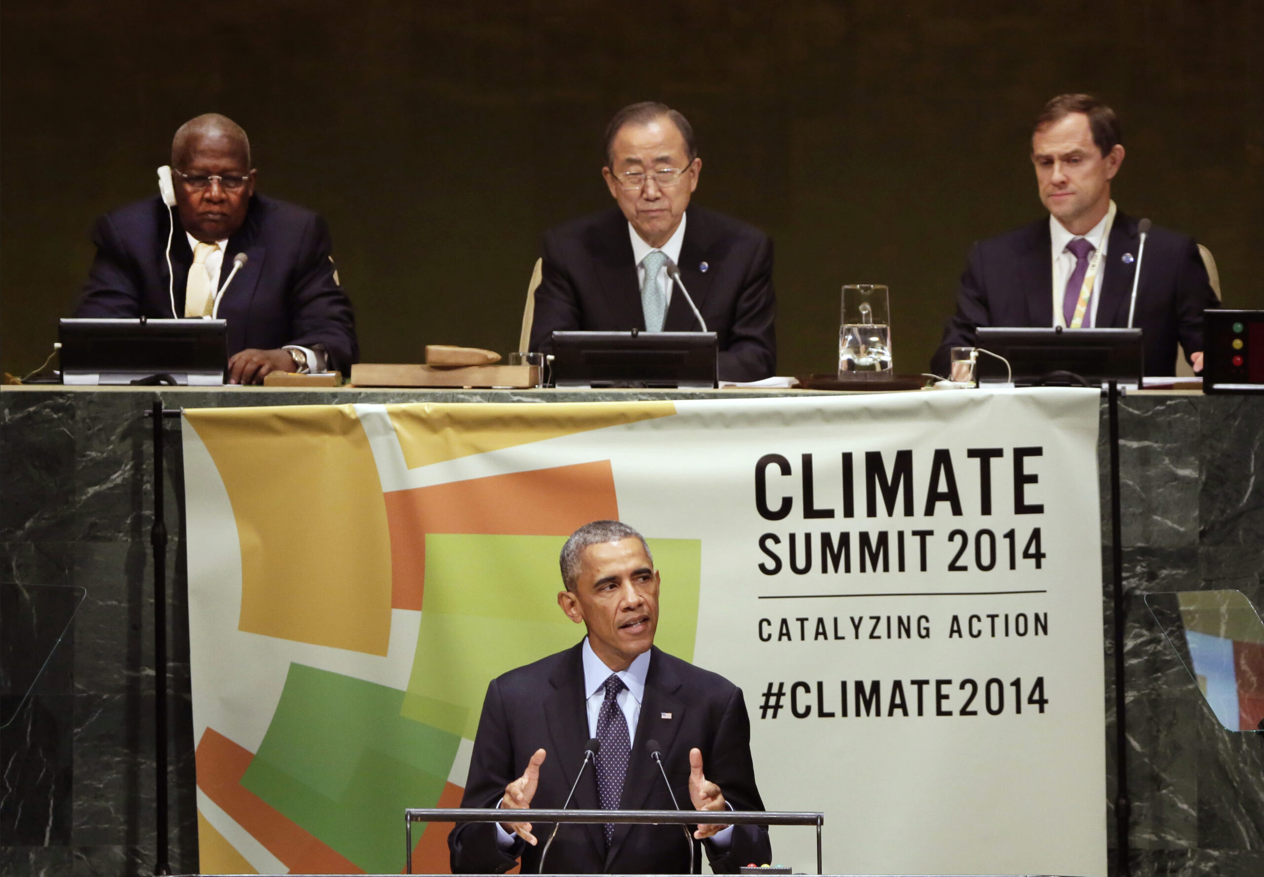 Obama urges world to follow US lead on climate