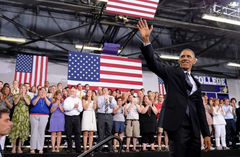President Barack Obama waves to the crowd after speaking at Knox College in Galesburg, Ill. (AP Photo/Susan Walsh)