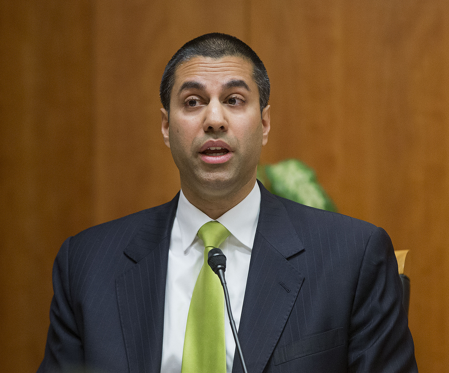 Trump renominates FCC Chairman Ajit Pai