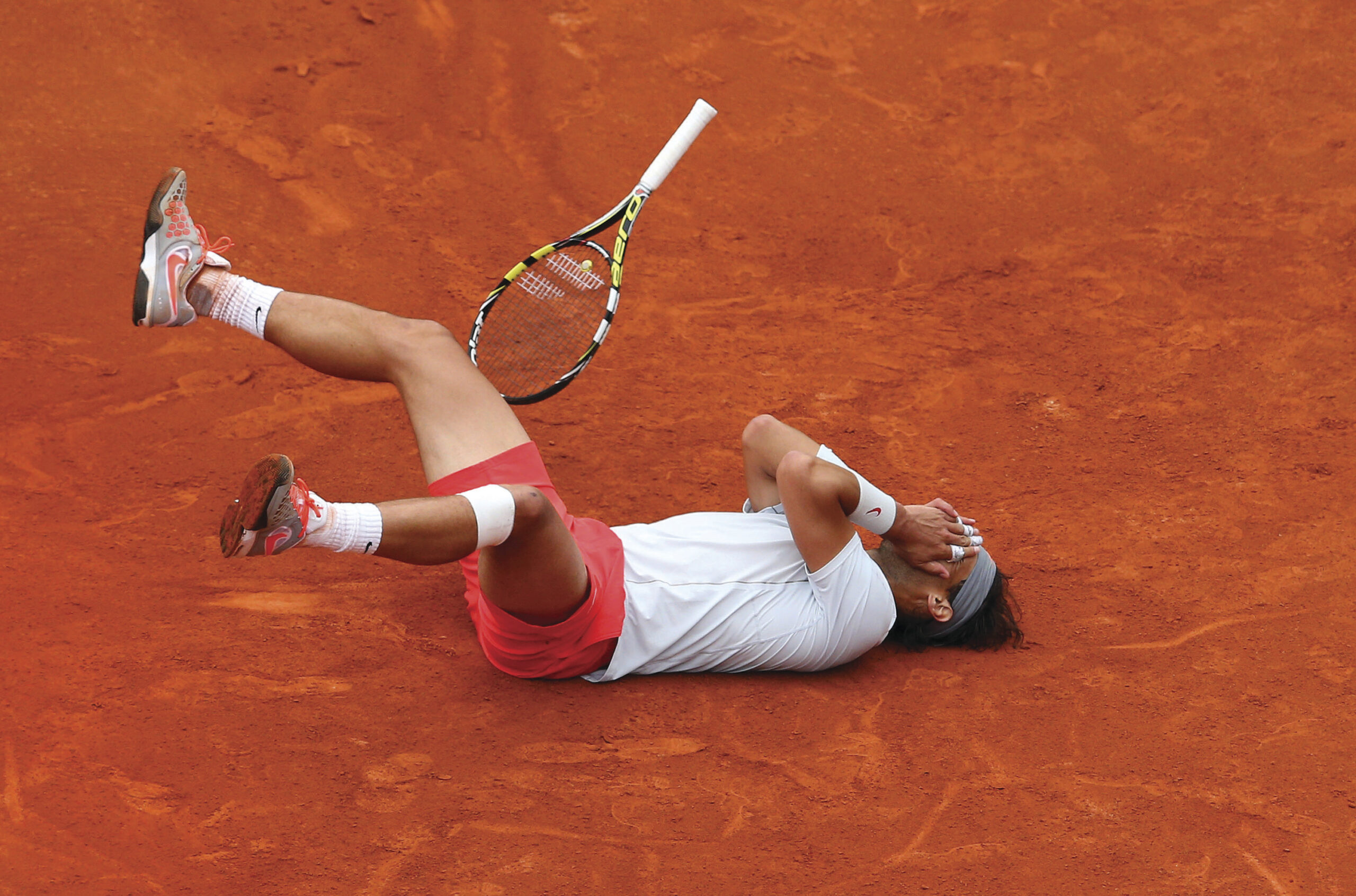 Rafael Nadal captures record eighth French Open title