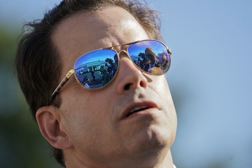 Scaramucci Wears Women’s Sunglasses